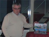 Endlich erschienen: Das neue Buch „Die Kölner Feuerwehr“. Eine reife Leistung von Petra Hartmann und ihrem Team – und wir halten es schon in den Händen.